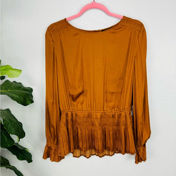 T Tahari Toffee Camel Pleated Smocked Waist Satin Long Sleeve Top - Picture 2 of 7